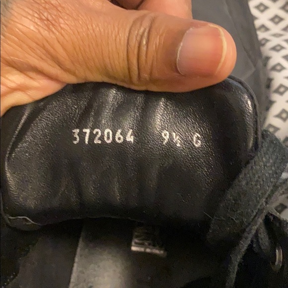 Sneakers - Picture 5 of 5